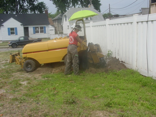 ./Gallery/2011 Bennet Lot Tree Removal/DSC06484.JPG